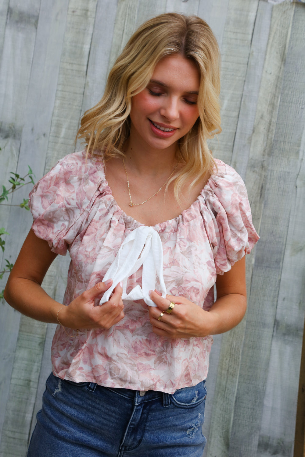 Feeling Femme' Blush Scoop Neck Floral Top w/Bow